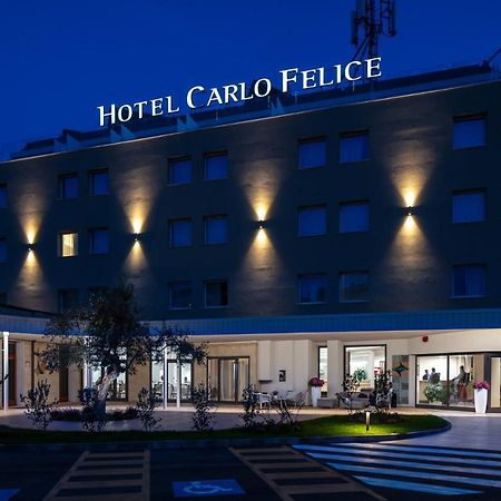 Hotel Carlo Felice Сассари Экстерьер фото